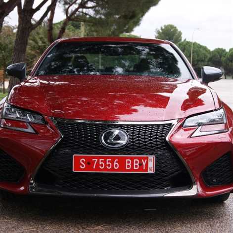 Lexus GS F: technika w służbie człowieka