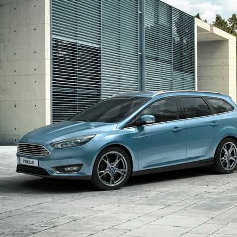 Benzynowe kombi segmentu C – firmowy samochód z pojemnym bagażnikiem