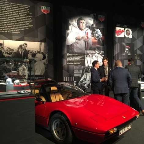 TAG Heuer przedstawia historię zegarków i wyścigów