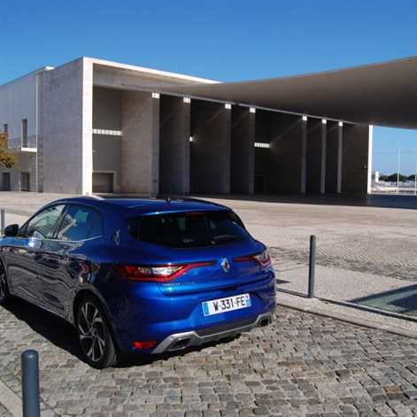 [TEST / PIERWSZA JAZDA] Renault Megane GT: lubi zakręty, kusi gadżetami