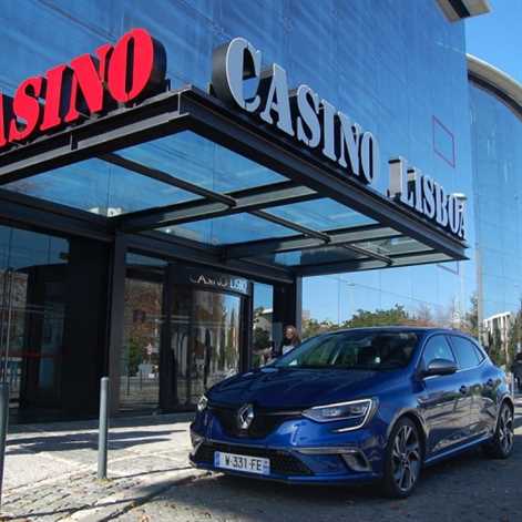 [TEST / PIERWSZA JAZDA] Renault Megane GT: lubi zakręty, kusi gadżetami