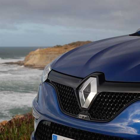 [TEST / PIERWSZA JAZDA] Renault Megane GT: lubi zakręty, kusi gadżetami