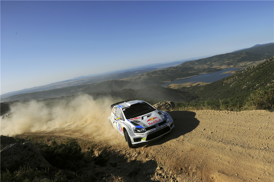 Ogier wygrywa Rajd Sardynii