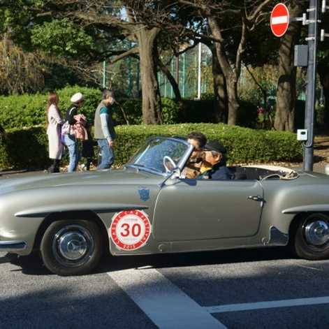 Zabytkowe perły na Classic Car Festival w Tokio