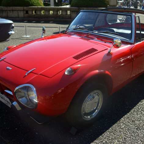 Zabytkowe perły na Classic Car Festival w Tokio