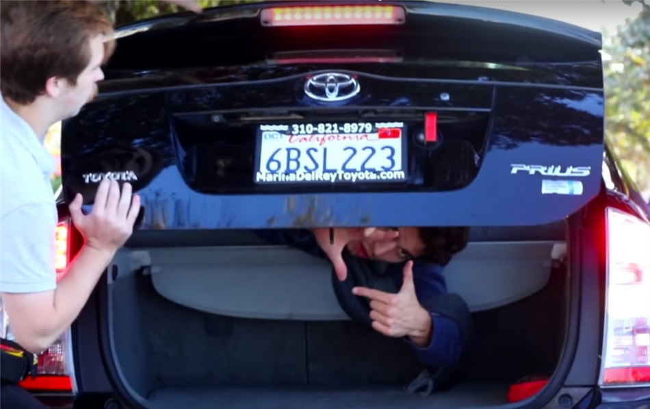 Kamera cofania Toyoty Prius – nowe narzędzie filmowców?