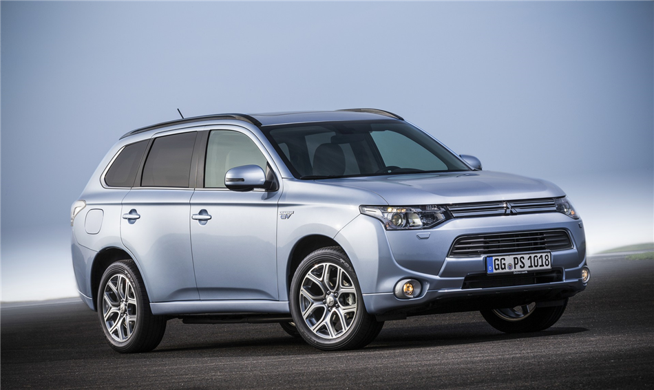 Hybrydowe Outlandery PHEV już w Europie