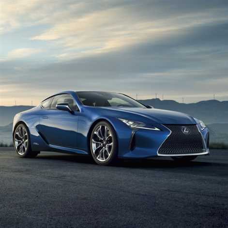 Genewa 2016: LC 500h - mocne, hybrydowe coupe