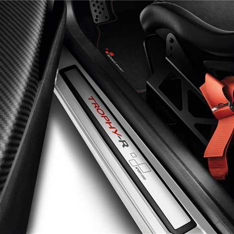 Renault powraca na tron – Megane RS Trophy-R