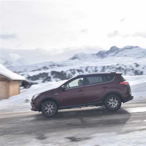 Premiera Toyoty Prius i RAV4 Hybrid. Dni Otwarte 9-10 kwietnia 