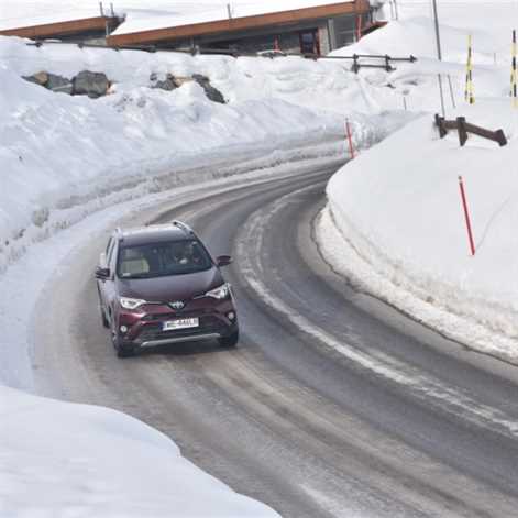 Premiera Toyoty Prius i RAV4 Hybrid. Dni Otwarte 9-10 kwietnia 