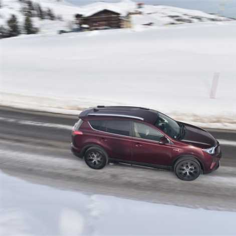 Premiera Toyoty Prius i RAV4 Hybrid. Dni Otwarte 9-10 kwietnia 