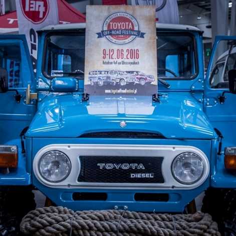 Auto Nostalgia: klasyki w Warszawie